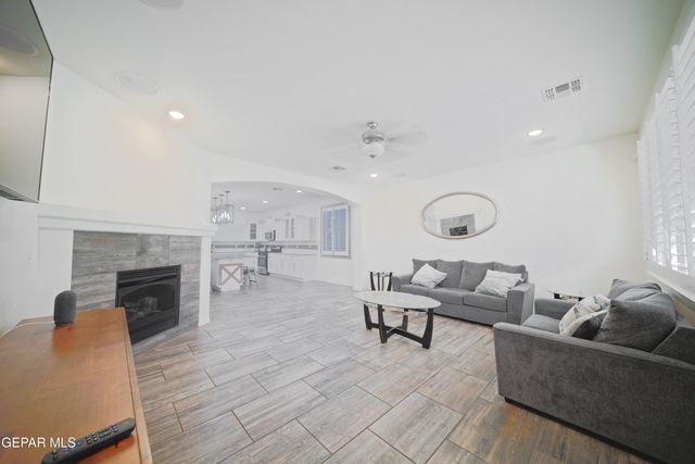 12609 Globe Mallow Drive, El Paso, TX 79928
