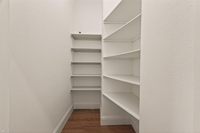 2209 Silverbonnet Street, Houston, TX 77055