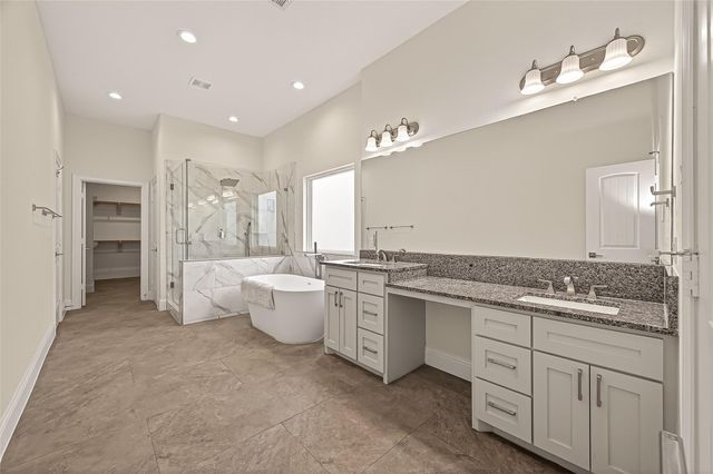 2209 Silverbonnet Street, Houston, TX 77055