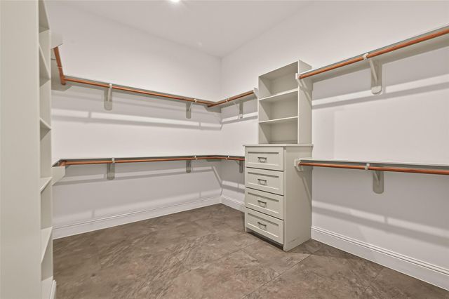 2209 Silverbonnet Street, Houston, TX 77055