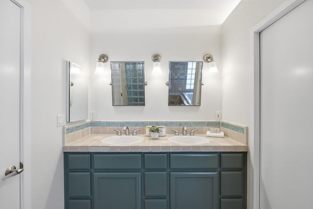 16346 Oleander Avenue, Los Gatos, CA 95032