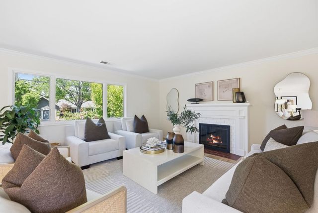16346 Oleander Avenue, Los Gatos, CA 95032