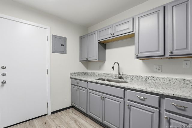 151 Moss Valley, San Antonio, TX 78227