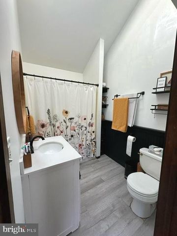 8 BOGER ST, Lebanon, PA 17042