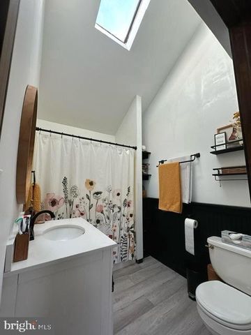 8 BOGER ST, Lebanon, PA 17042