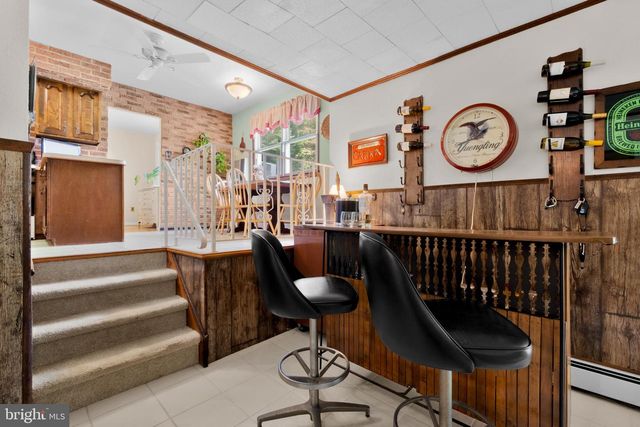 1512 FLAT ROCK RD, Penn Valley, PA 19072