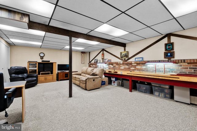 1512 FLAT ROCK RD, Penn Valley, PA 19072