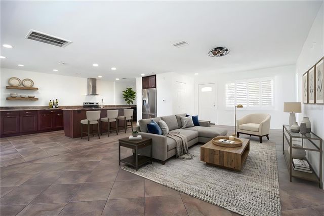 6575 GREEN VALLEY DRIVE, Seminole, FL 33777