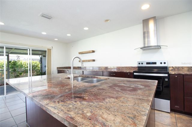 6575 GREEN VALLEY DRIVE, Seminole, FL 33777