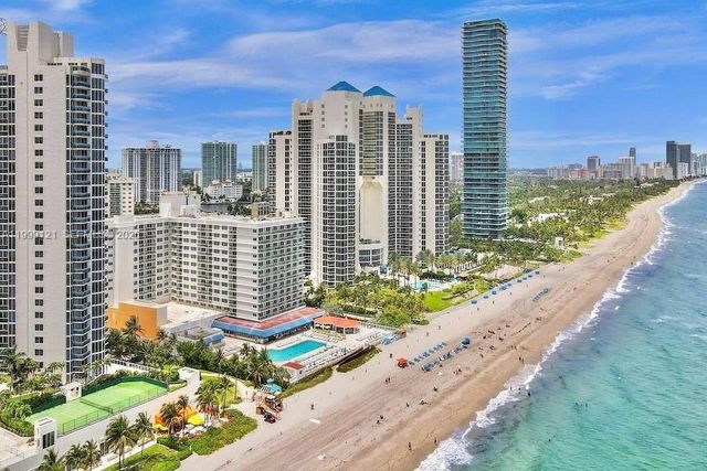 19201 Collins Avenue 504, Sunny Isles Beach, FL 33160