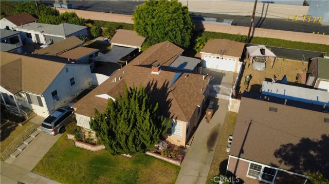 11516 S St Andrews, Los Angeles, CA 90047