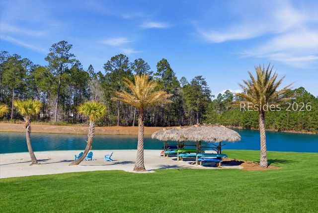 371 Spongecake Dr, Hardeeville, SC 29927