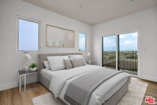 4703 Saturn Street, Los Angeles, CA 90019