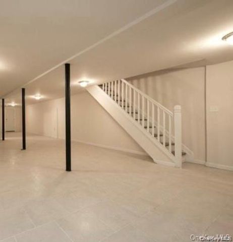 156-17 110th Avenue, Jamaica, NY 11433