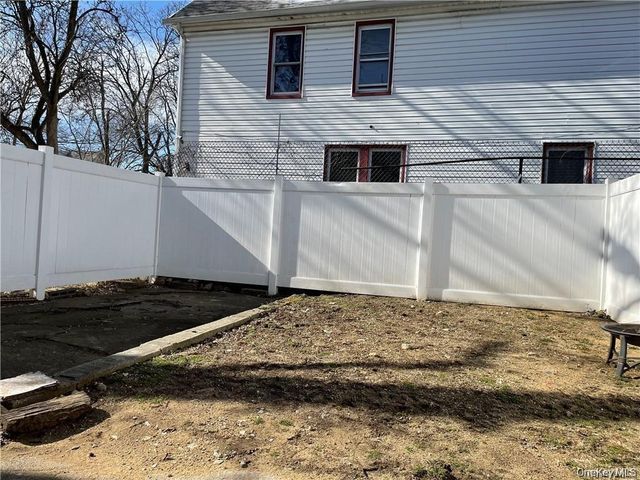 156-17 110th Avenue, Jamaica, NY 11433