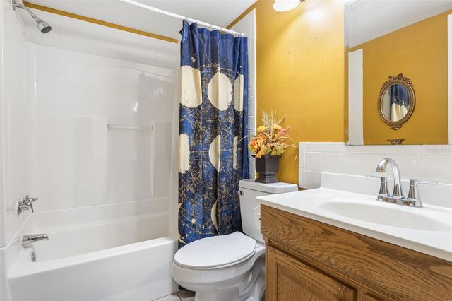 502 AVOCADO CIRCLE, Brandon, FL 33510