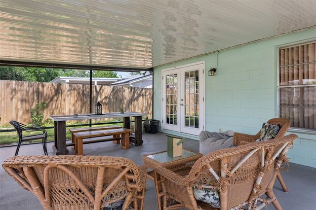 502 AVOCADO CIRCLE, Brandon, FL 33510