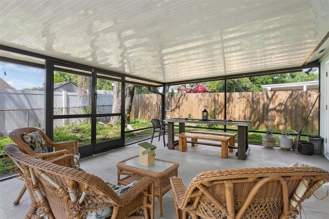 502 AVOCADO CIRCLE, Brandon, FL 33510