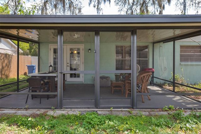 502 AVOCADO CIRCLE, Brandon, FL 33510