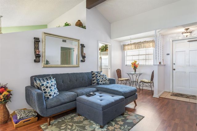 502 AVOCADO CIRCLE, Brandon, FL 33510