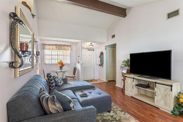 502 AVOCADO CIRCLE, Brandon, FL 33510