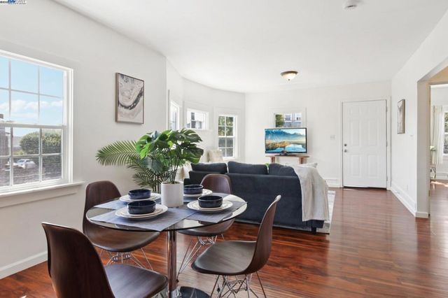2150 50Th Ave, Oakland, CA 94601