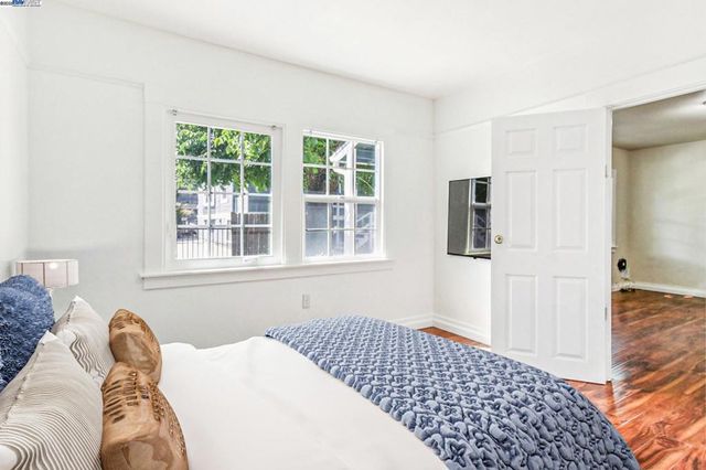 2150 50Th Ave, Oakland, CA 94601