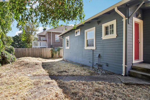 2150 50Th Ave, Oakland, CA 94601