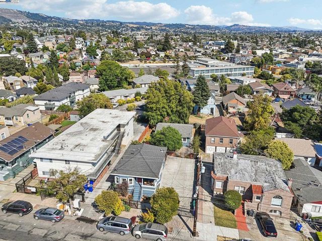 2150 50Th Ave, Oakland, CA 94601