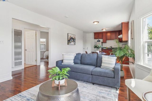 2150 50Th Ave, Oakland, CA 94601