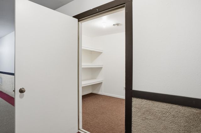 2007 W 45th Street 307, Highland, IN 46322