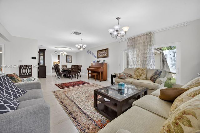 7690 SW 128th St 0, Pinecrest, FL 33156