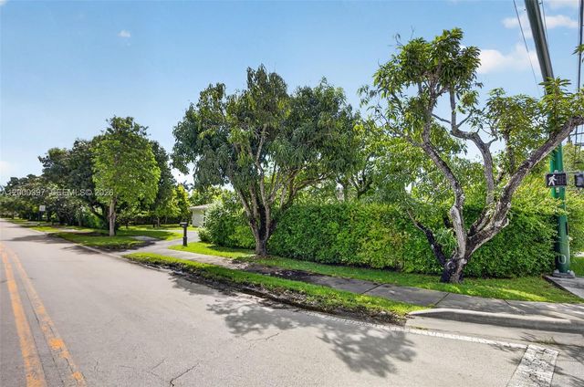 7690 SW 128th St 0, Pinecrest, FL 33156