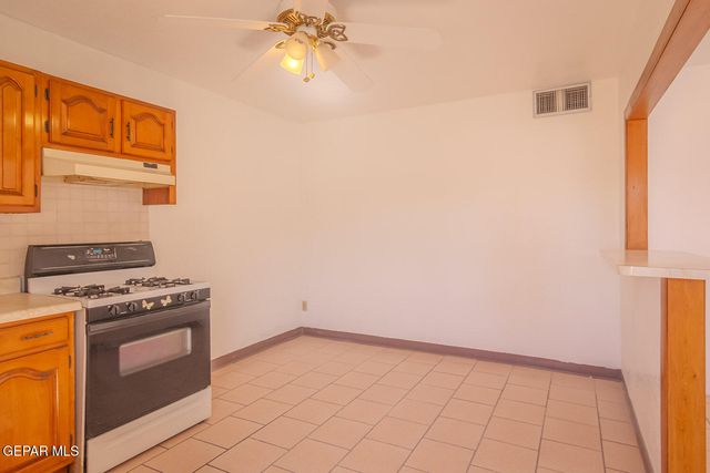 611 DELHI Drive, Socorro, TX 79927