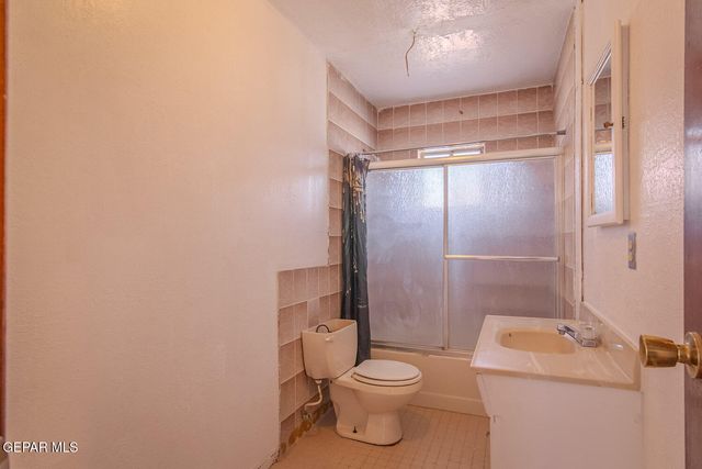 611 DELHI Drive, Socorro, TX 79927