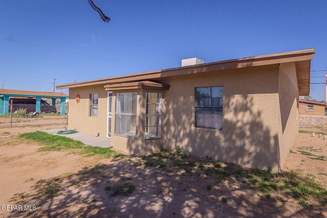 611 DELHI Drive, Socorro, TX 79927