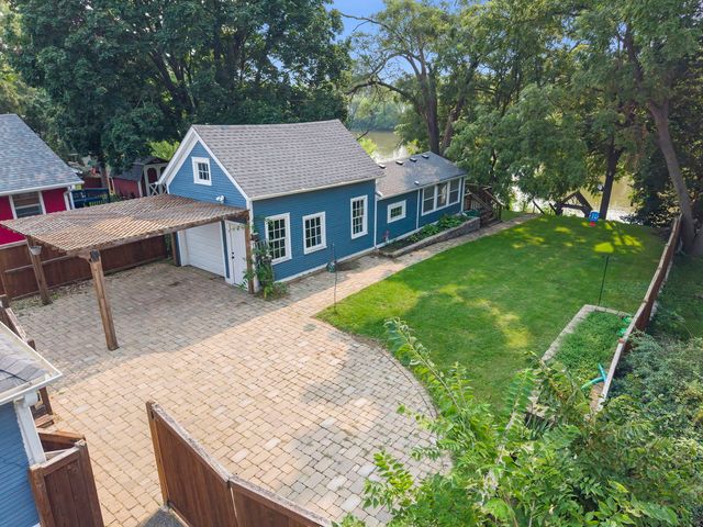127 S River Street, Montgomery, IL 60538