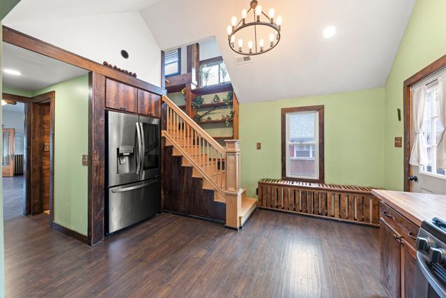 127 S River Street, Montgomery, IL 60538