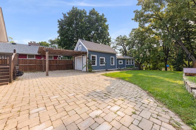 127 S River Street, Montgomery, IL 60538