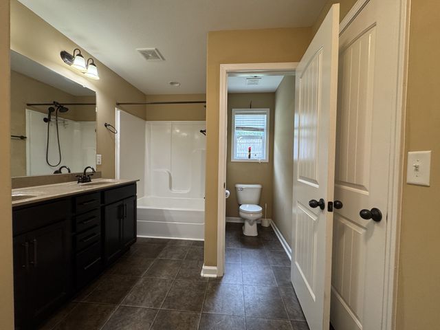 1011 Orchard Hills Dr, Clarksville, TN 37040