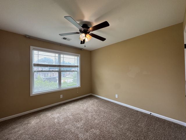 1011 Orchard Hills Dr, Clarksville, TN 37040