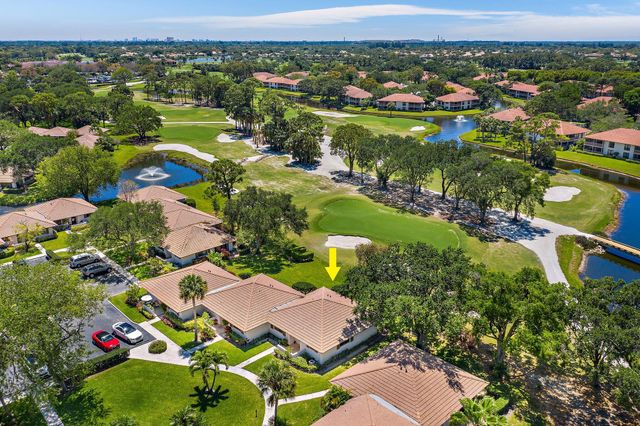 821 Club Drive, Palm Beach Gardens, FL 33418