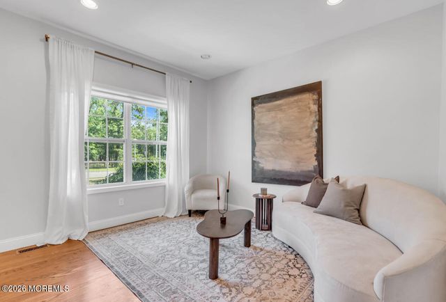 1 Mackenzie Court, Whiting, NJ 08759