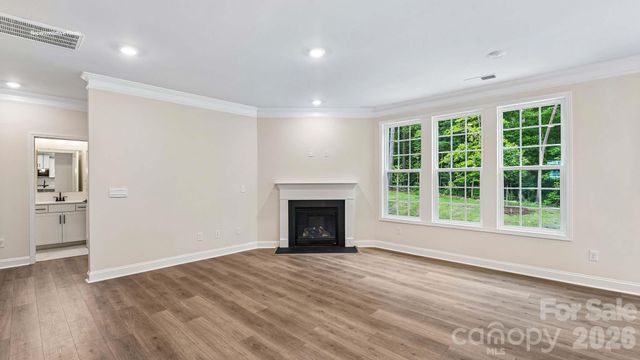 2863 Atwater Pond Circle, Denver, NC 28037