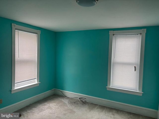 633 MARKET ST, Gloucester City, NJ 08030