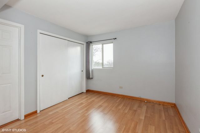 787 Wilson Avenue 17, Glen Ellyn, IL 60137