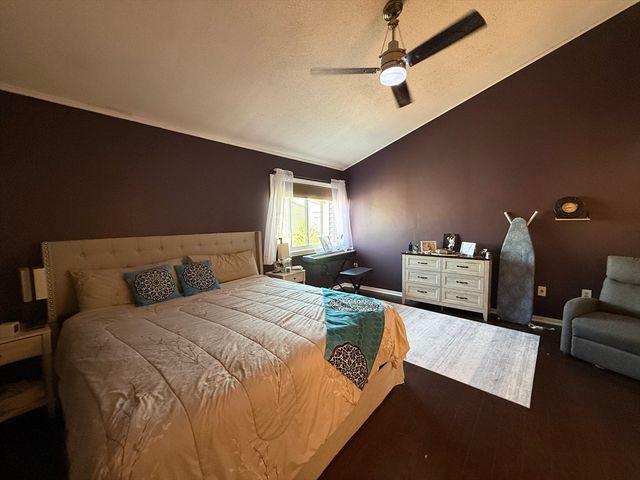 255 North Road 70, Chelmsford, MA 01824