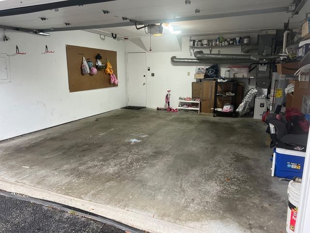255 North Road 70, Chelmsford, MA 01824
