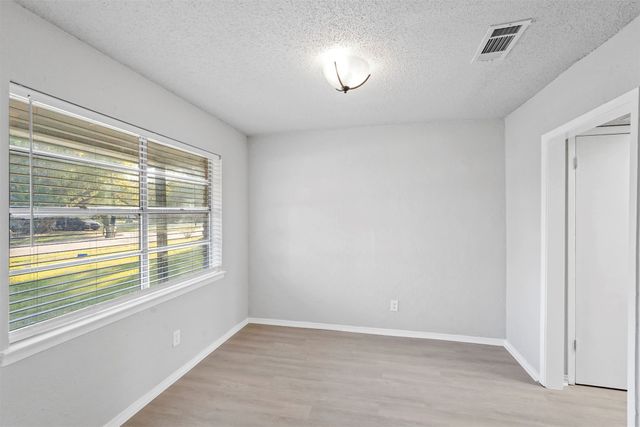 805 Northshore Drive, Garland, TX 75040