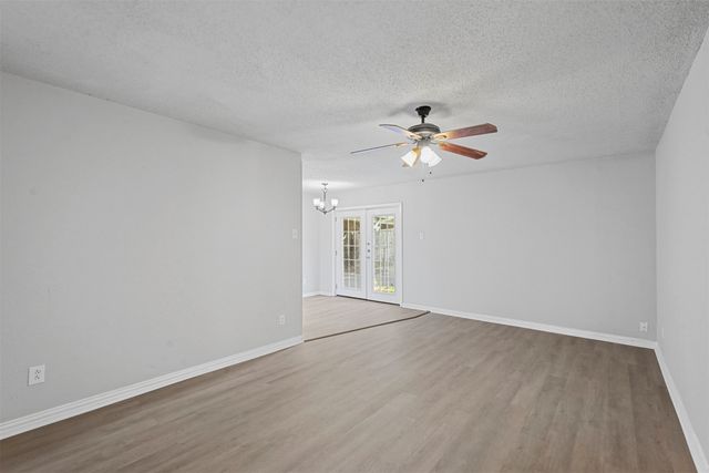 805 Northshore Drive, Garland, TX 75040